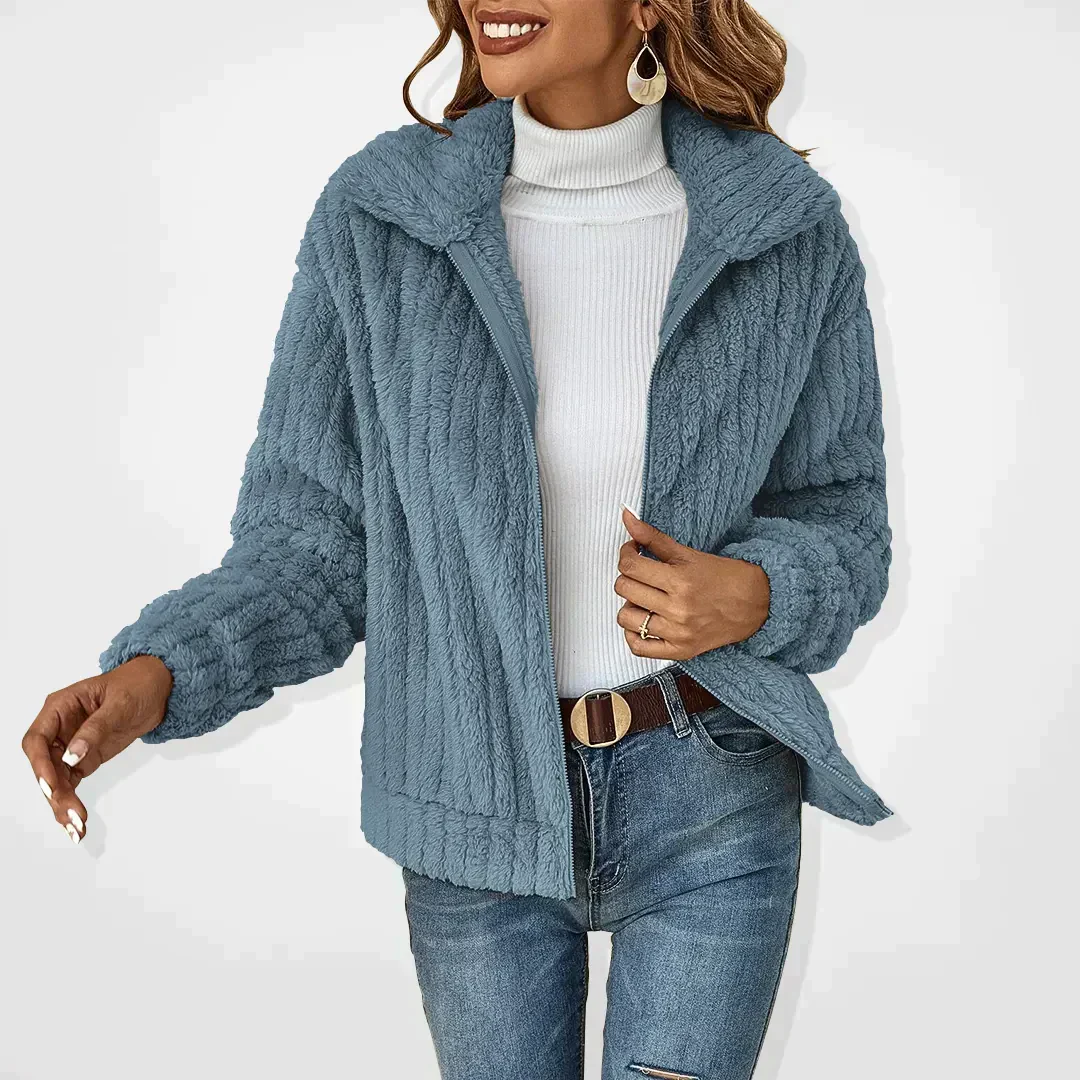 Femmora Paris™ | Cardigan élégant en Peluche