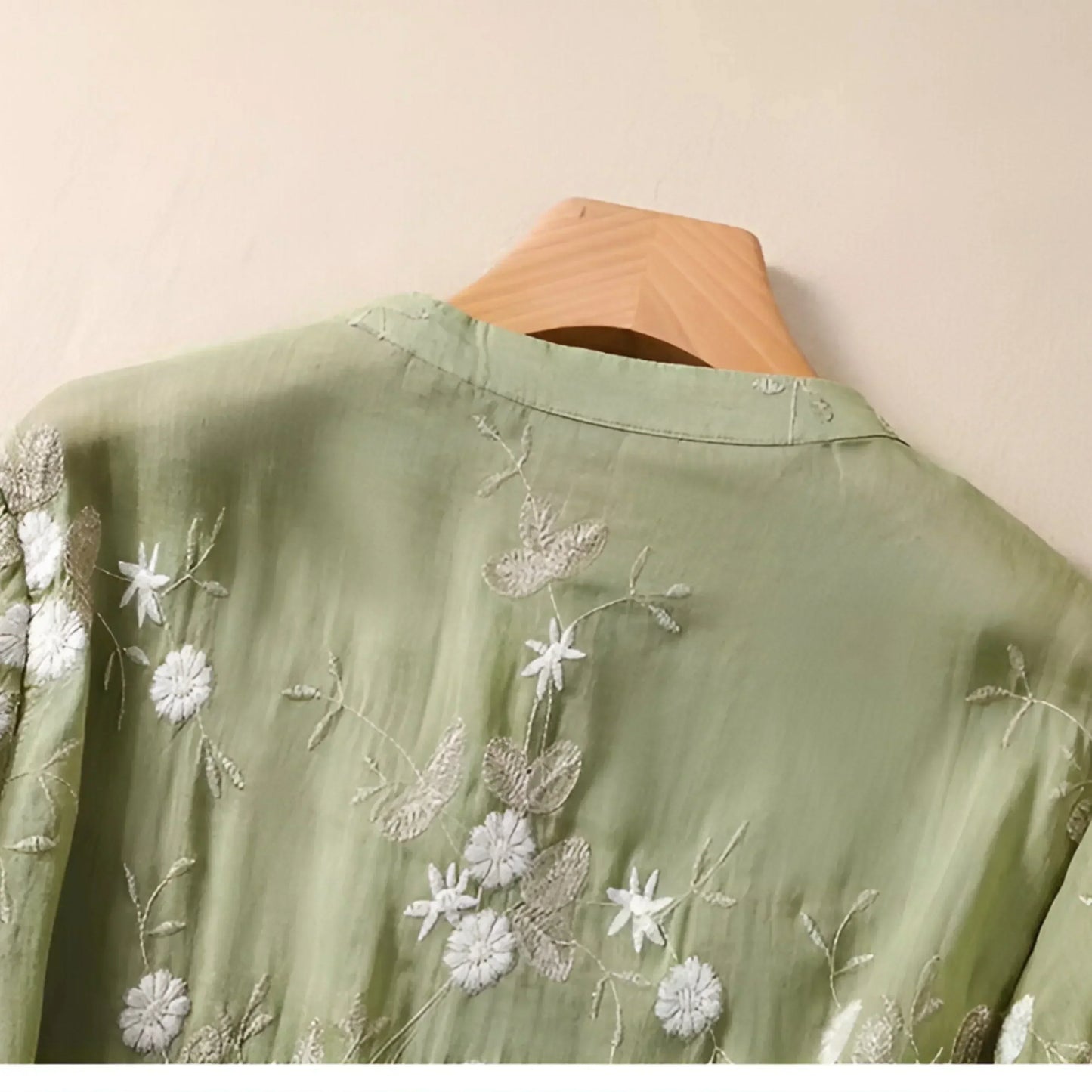 Clémence – Blouse de printemps